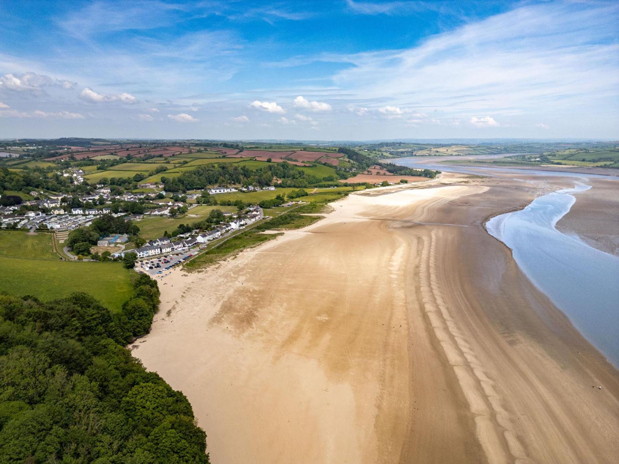 Fabulous Apartment For 2 In Llansteffan Llanstephan  Extérieur photo